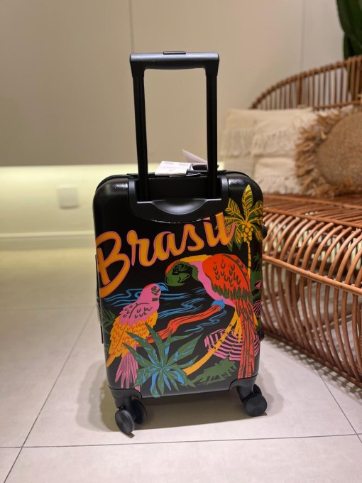 Mala Farm Me Leva Rígida P Feita de Brasil